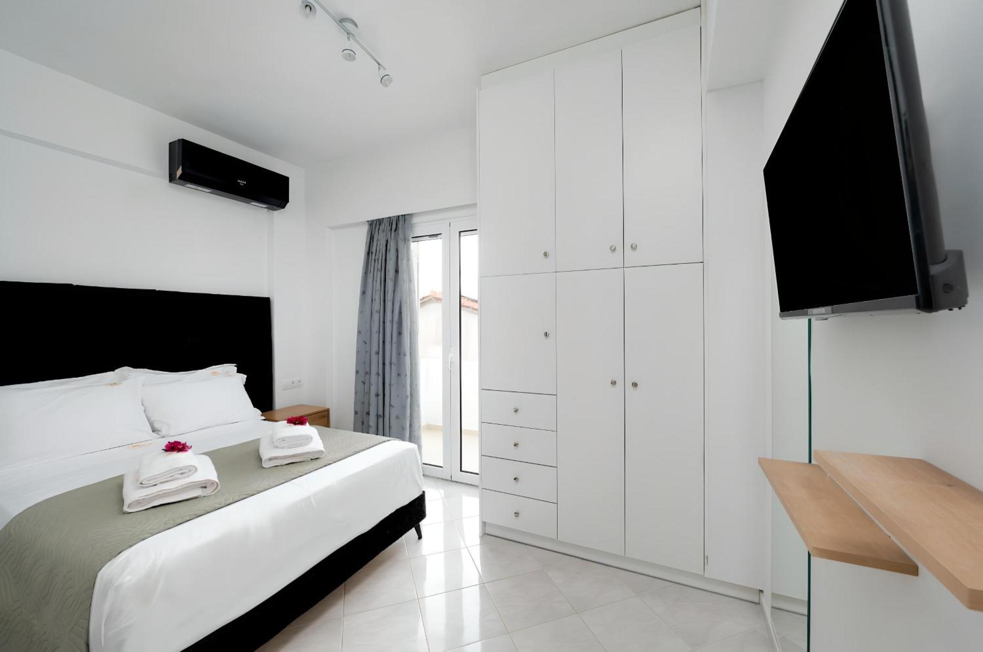 Luminosa Luxury Villa