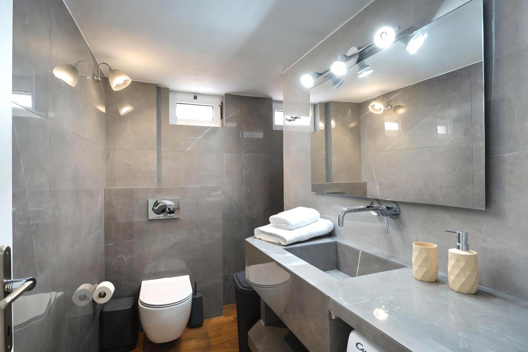 Luminosa Luxury